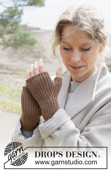 Tree Hugger Wrist Warmers