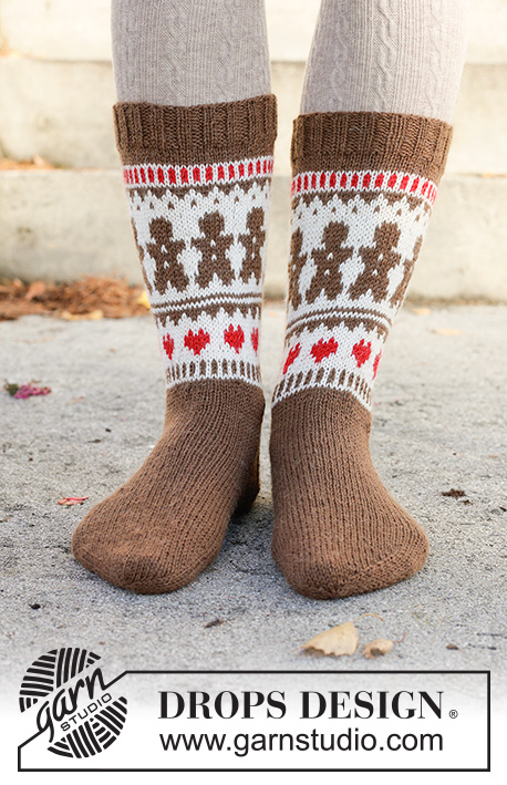 Gingerbread Love Socks