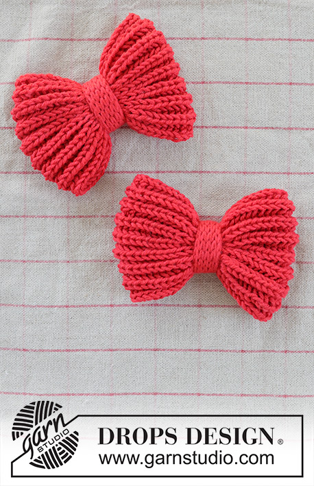 Holly Red Bow