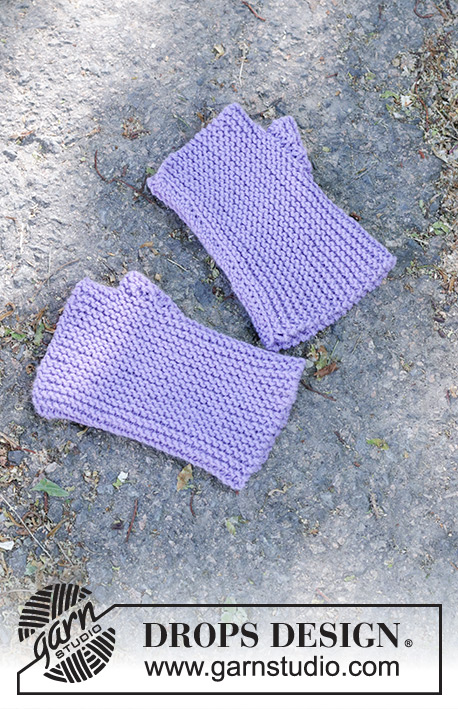 Wisteria Wrist Warmers
