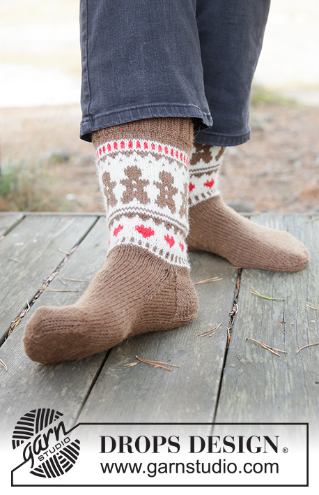 Gingerbread Love Socks