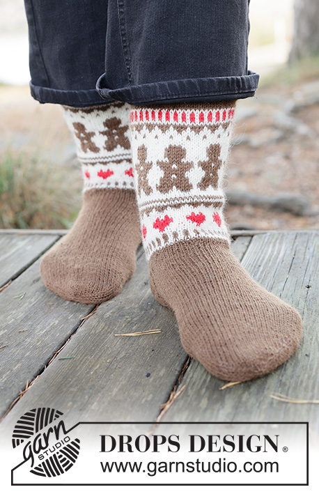 Gingerbread Love Socks