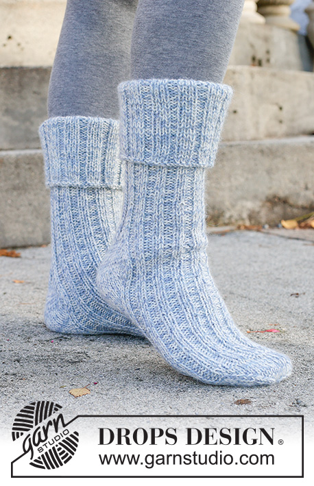 Ocean Veil Socks