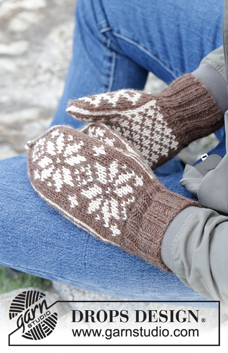 Snow Flake Mittens