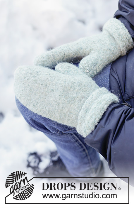Winter Mint Mittens