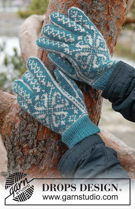 Glacier Green Gloves