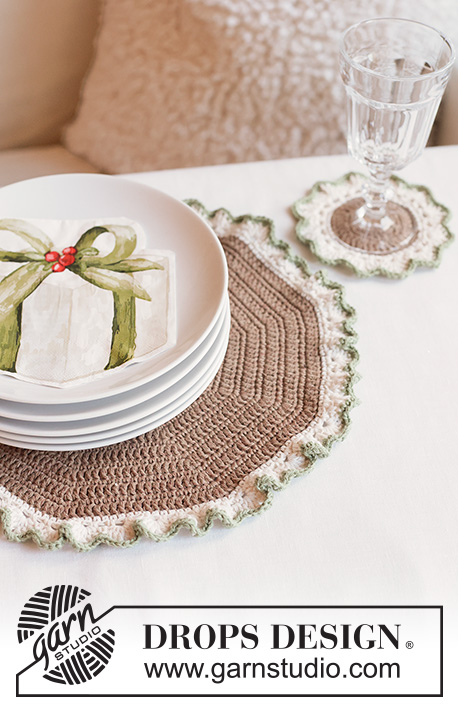 Christmas Frills Set