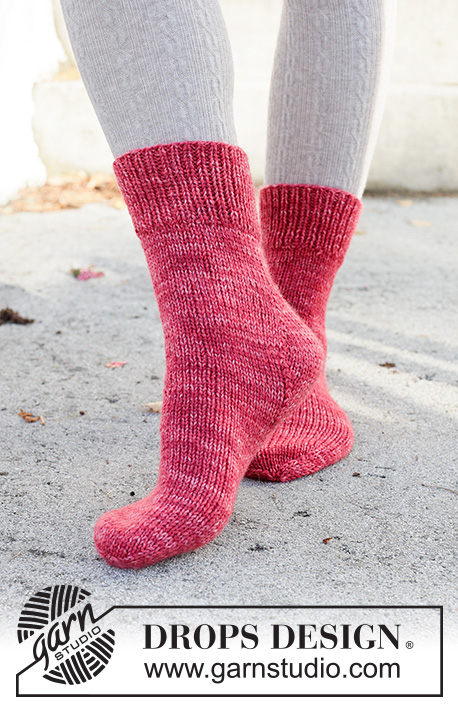 Garnet Glow Socks