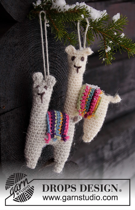 Festive Alpacas